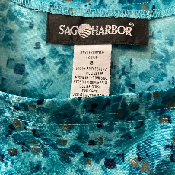 Pretty turquoise print size 8 Sag Harbor sleeveless top - Picture 3 of 3